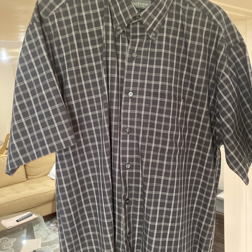 Van Heusen (Black, Short Sleeve)
